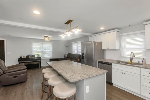 151 Labelle St, West Springfield, MA 01089