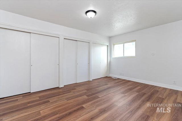 616 S 9th Ave, Caldwell, ID 83605