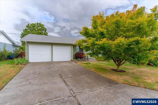 1563 Vanderbeck Ln, Woodburn, OR 97071