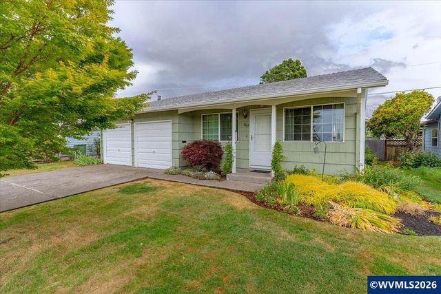 1563 Vanderbeck Ln, Woodburn, OR 97071