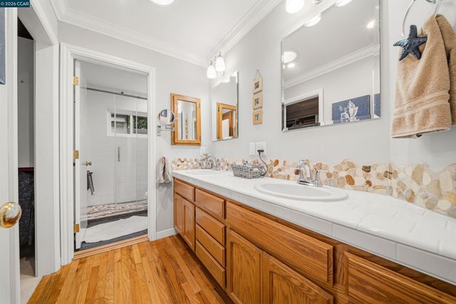 31 Elliot Dr, Pleasant Hill, CA 94523