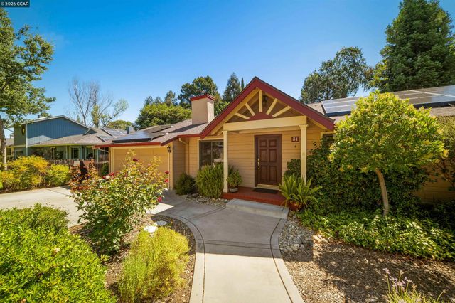 31 Elliot Dr, Pleasant Hill, CA 94523