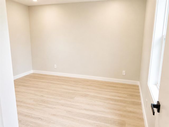 1027 Broadway, Benton Harbor, MI 49022