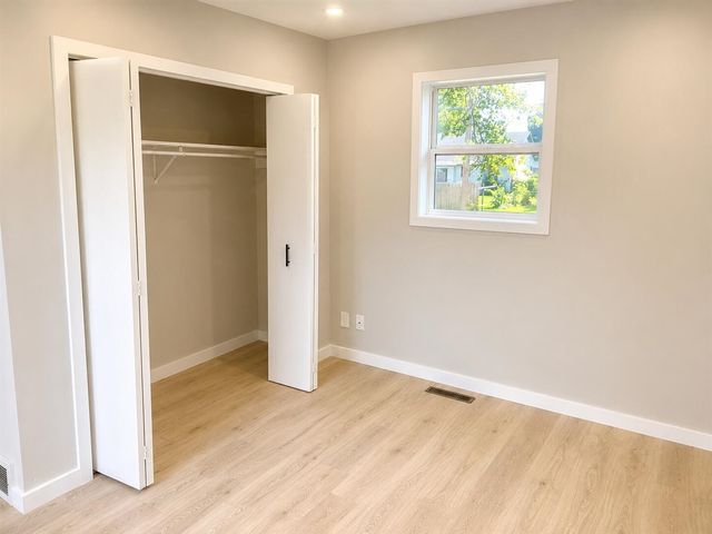 1027 Broadway, Benton Harbor, MI 49022