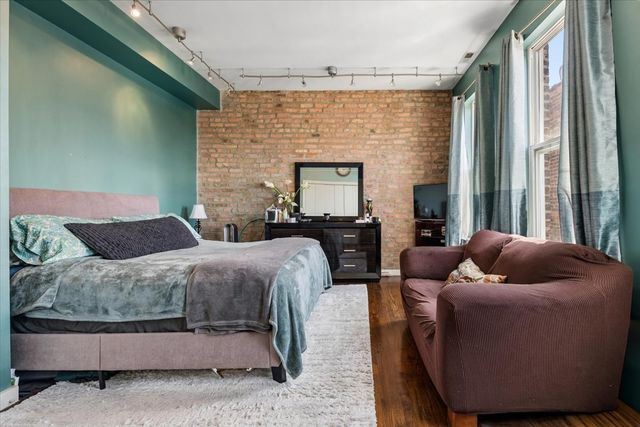 6417 S Minerva Avenue 3-SW, Chicago, IL 60637