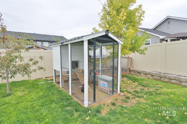 7802 S Dewberry Ave., Boise, ID 83709