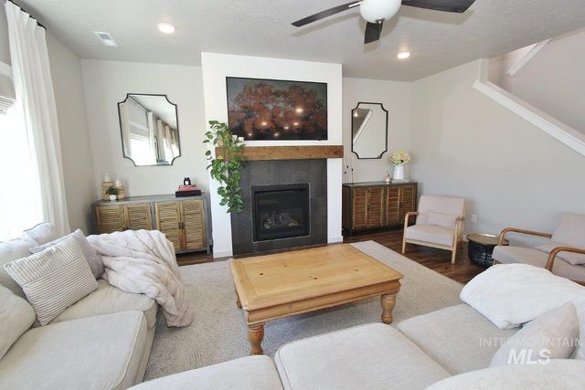 7802 S Dewberry Ave., Boise, ID 83709