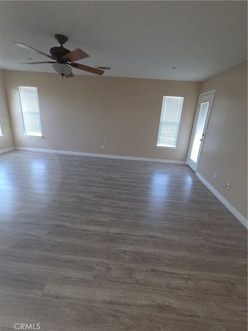 10141 Rochester, Phelan, CA 92371