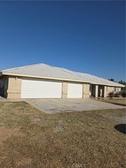 10141 Rochester, Phelan, CA 92371