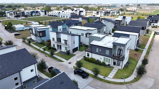 9849 Mocking Bird Hill Lane, Houston, TX 77080