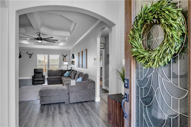 2012 Chesapeake Bay Dr, Portland, TX 78374