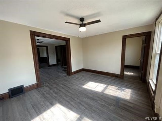 285 Clinton Street, Lockport City, NY 14094