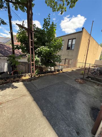 8161 Woodhaven Boulevard, Glendale, NY 11385