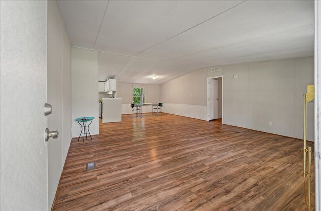 125 Fall Creek Boulevard, Summerville, SC 29483