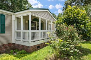 125 Fall Creek Boulevard, Summerville, SC 29483