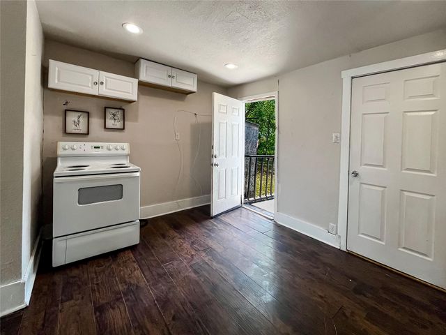 1216 Delaware ST, San Antonio, TX 78210