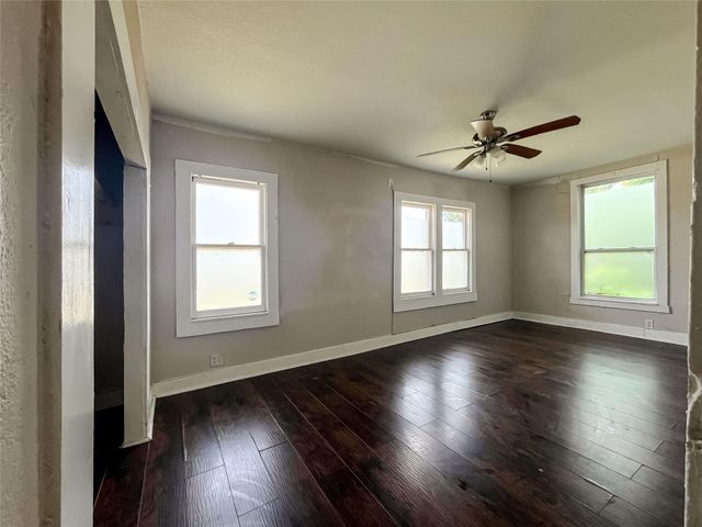 1216 Delaware ST, San Antonio, TX 78210