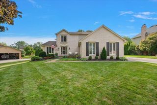 61411 WOODFIELD Way, Washington Twp, MI 48094