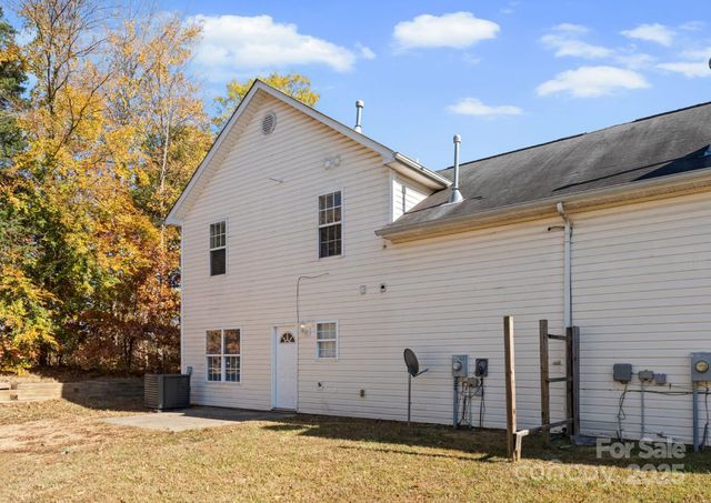 5114 Brooktree Drive, Charlotte, NC 28208