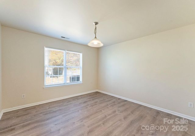 5114 Brooktree Drive, Charlotte, NC 28208