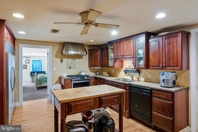 14757 BEAMERTOWN RD, Hillsboro, VA 20132