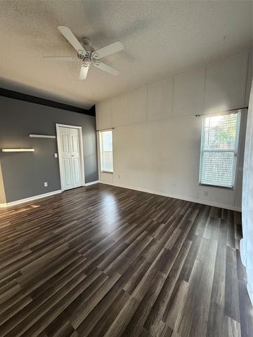 5841 DORHAM PLACE, Wesley Chapel, FL 33545