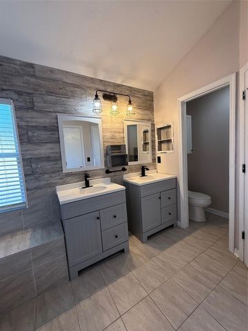 5841 DORHAM PLACE, Wesley Chapel, FL 33545