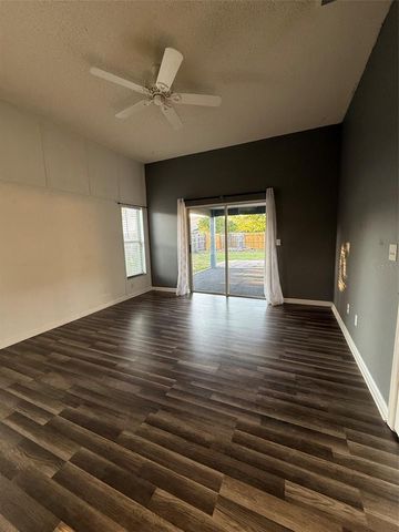 5841 DORHAM PLACE, Wesley Chapel, FL 33545