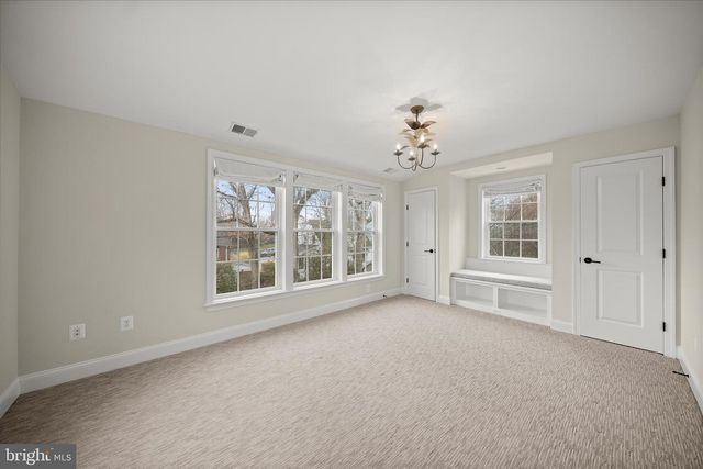 1308 N ILLINOIS ST, Arlington, VA 22205