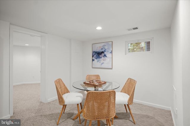 1308 N ILLINOIS ST, Arlington, VA 22205