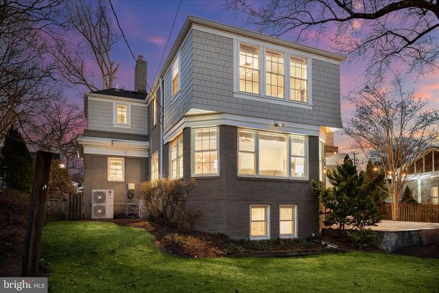 1308 N ILLINOIS ST, Arlington, VA 22205