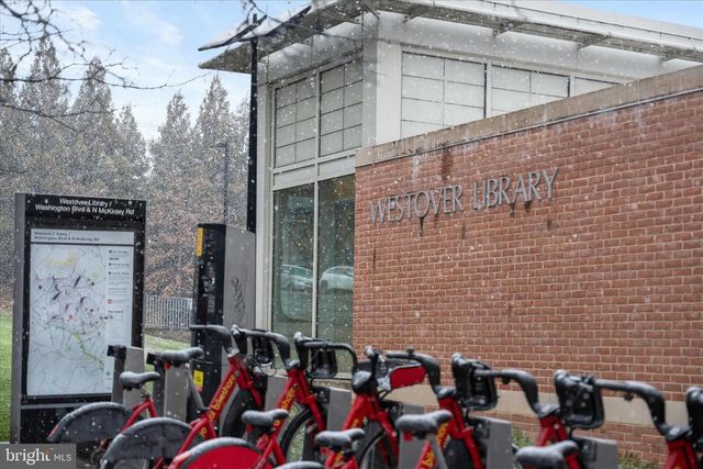 1308 N ILLINOIS ST, Arlington, VA 22205