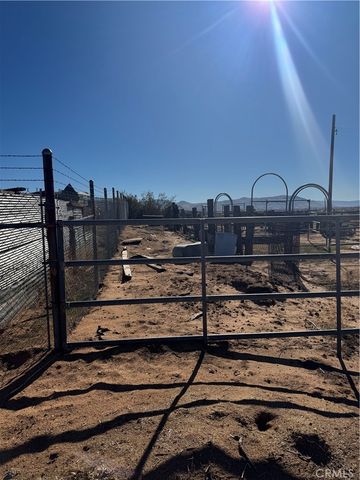 14423 Lynn, Apple Valley, CA 92307