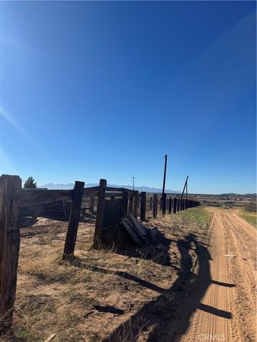 14423 Lynn, Apple Valley, CA 92307