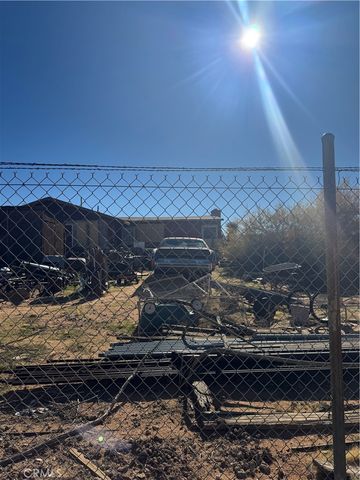 14423 Lynn, Apple Valley, CA 92307