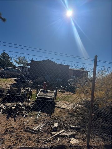 14423 Lynn, Apple Valley, CA 92307