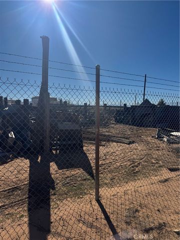 14423 Lynn, Apple Valley, CA 92307