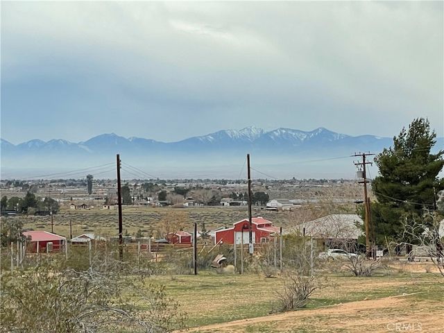 14423 Lynn, Apple Valley, CA 92307