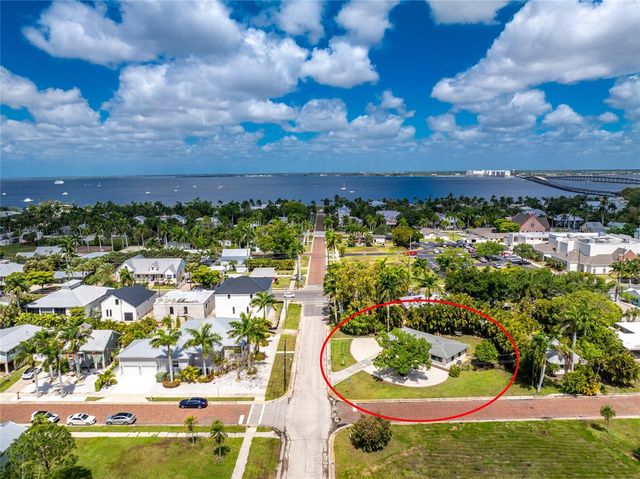 312 MCGREGOR STREET, Punta Gorda, FL 33950