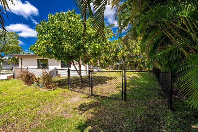 312 MCGREGOR STREET, Punta Gorda, FL 33950