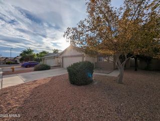 9318 W BROWN Street, Peoria, AZ 85345