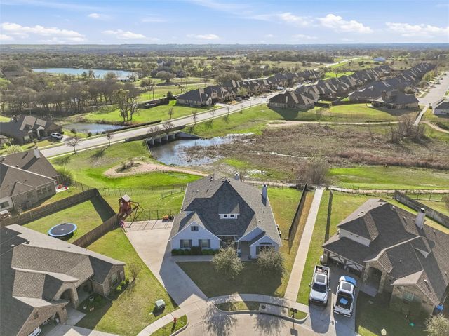 308 Jasmine Court, Aledo, TX 76008