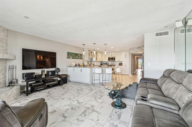 19010 GULF BOULEVARD 203, Indian Shores, FL 33785