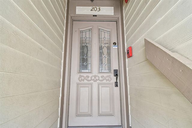 19010 GULF BOULEVARD 203, Indian Shores, FL 33785