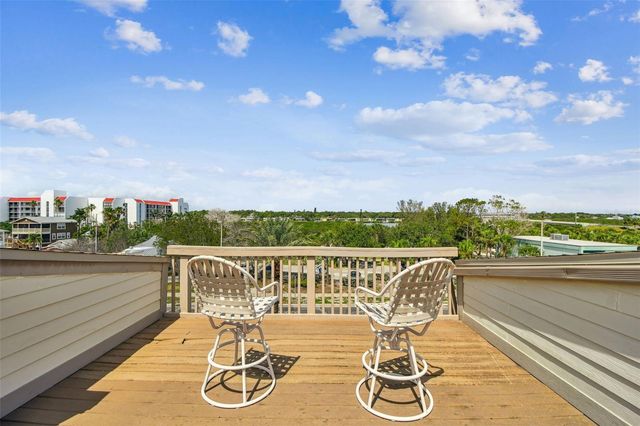 19010 GULF BOULEVARD 203, Indian Shores, FL 33785