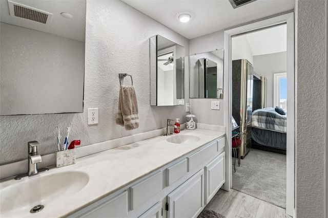 19010 GULF BOULEVARD 203, Indian Shores, FL 33785