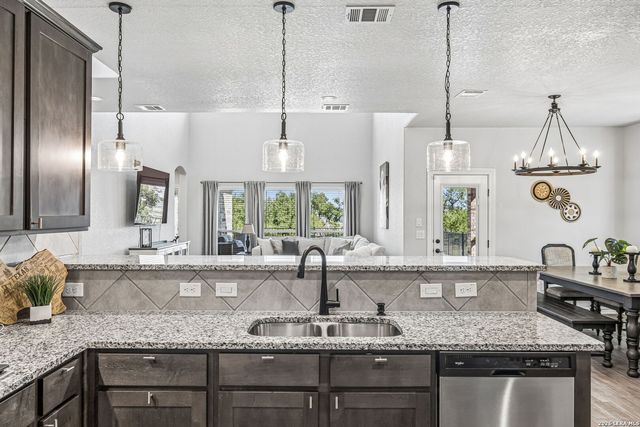 3586 KING TERRACE, Bulverde, TX 78163