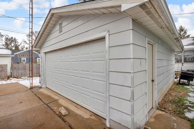 550 Sparks Street, Jackson City, MI 49202