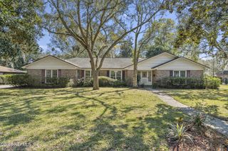 7438 BUCKSKIN Trail S, Jacksonville, FL 32277