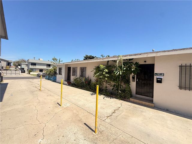 1510 W 84th, Los Angeles, CA 90047